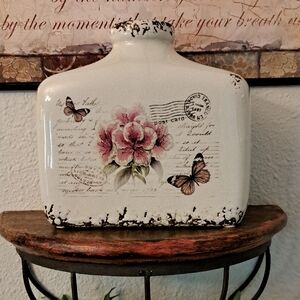 Distinctive Design Ceramic Vase with Floral and Butterfly Motif